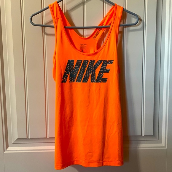 Nike Tops - NIKE PRO TANK TOP